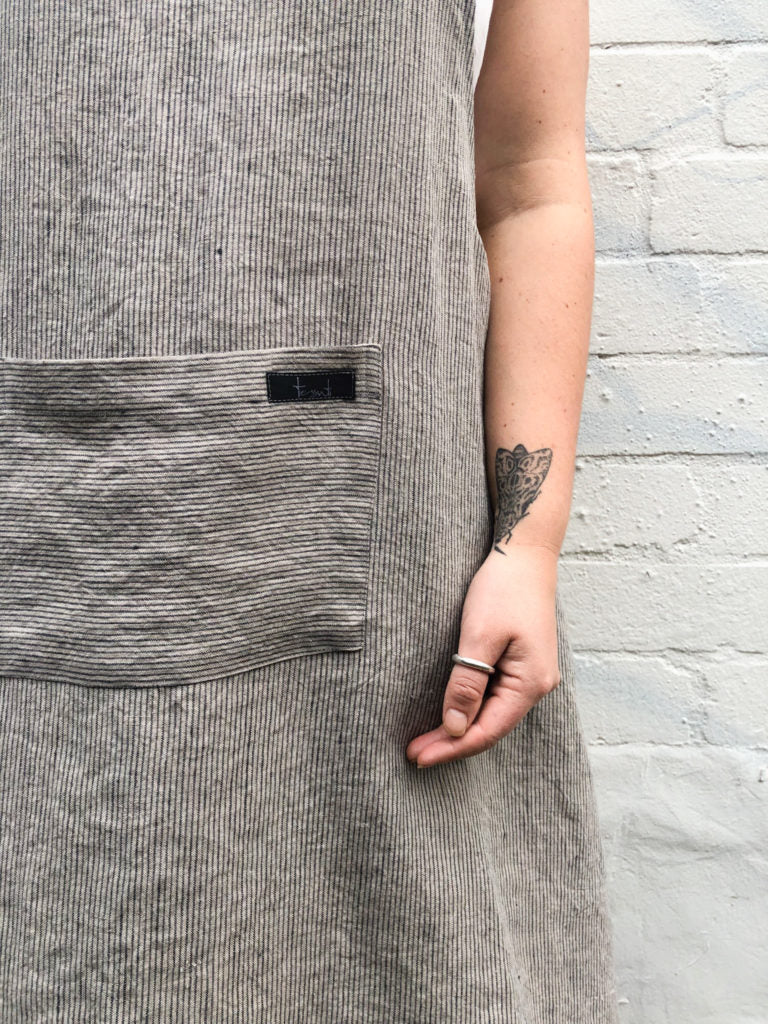 Tessuti Fabrics Tessuti Apron - Image 3
