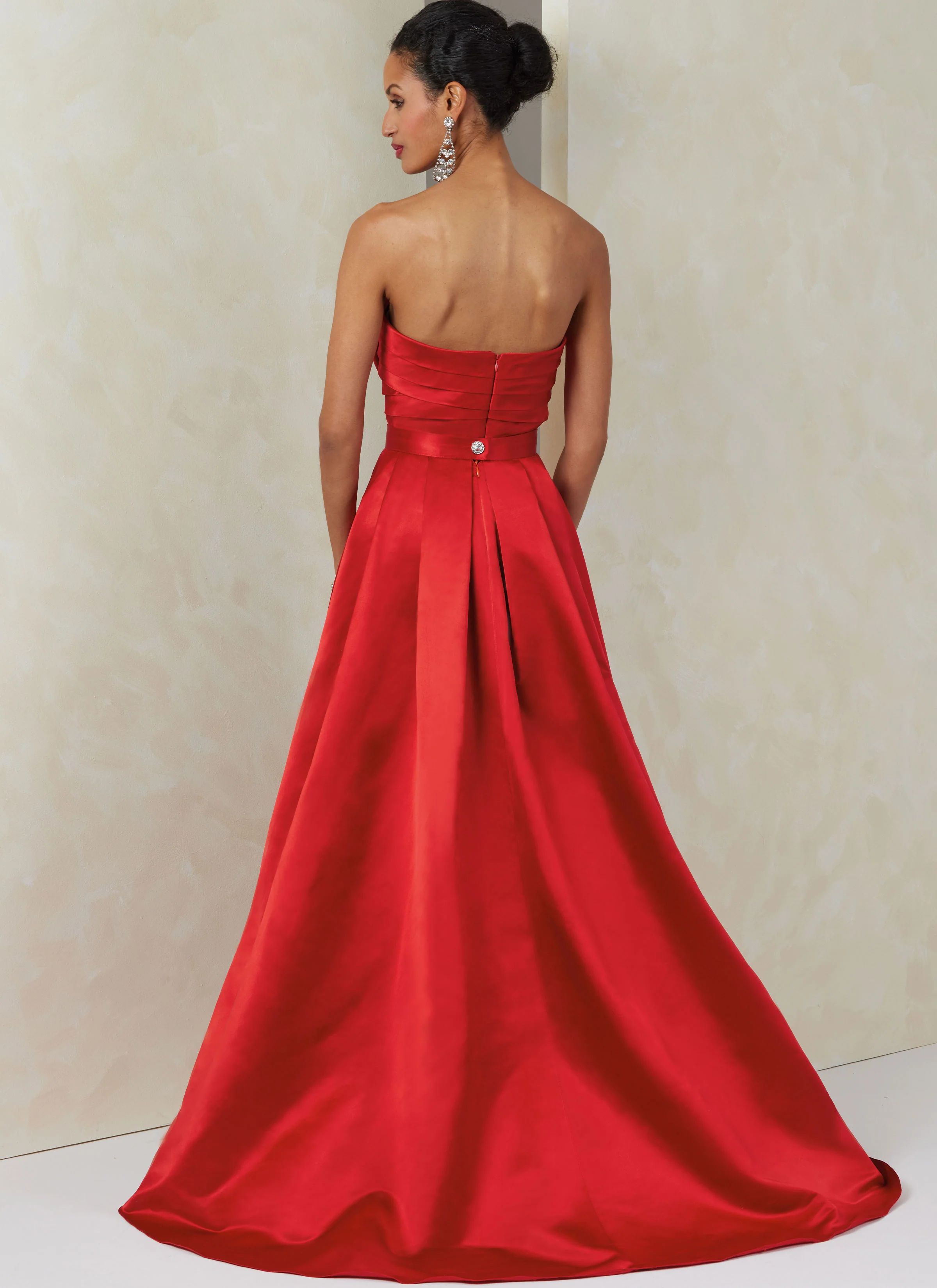 Vogue Dress and Overskirt V2088 - Image 5