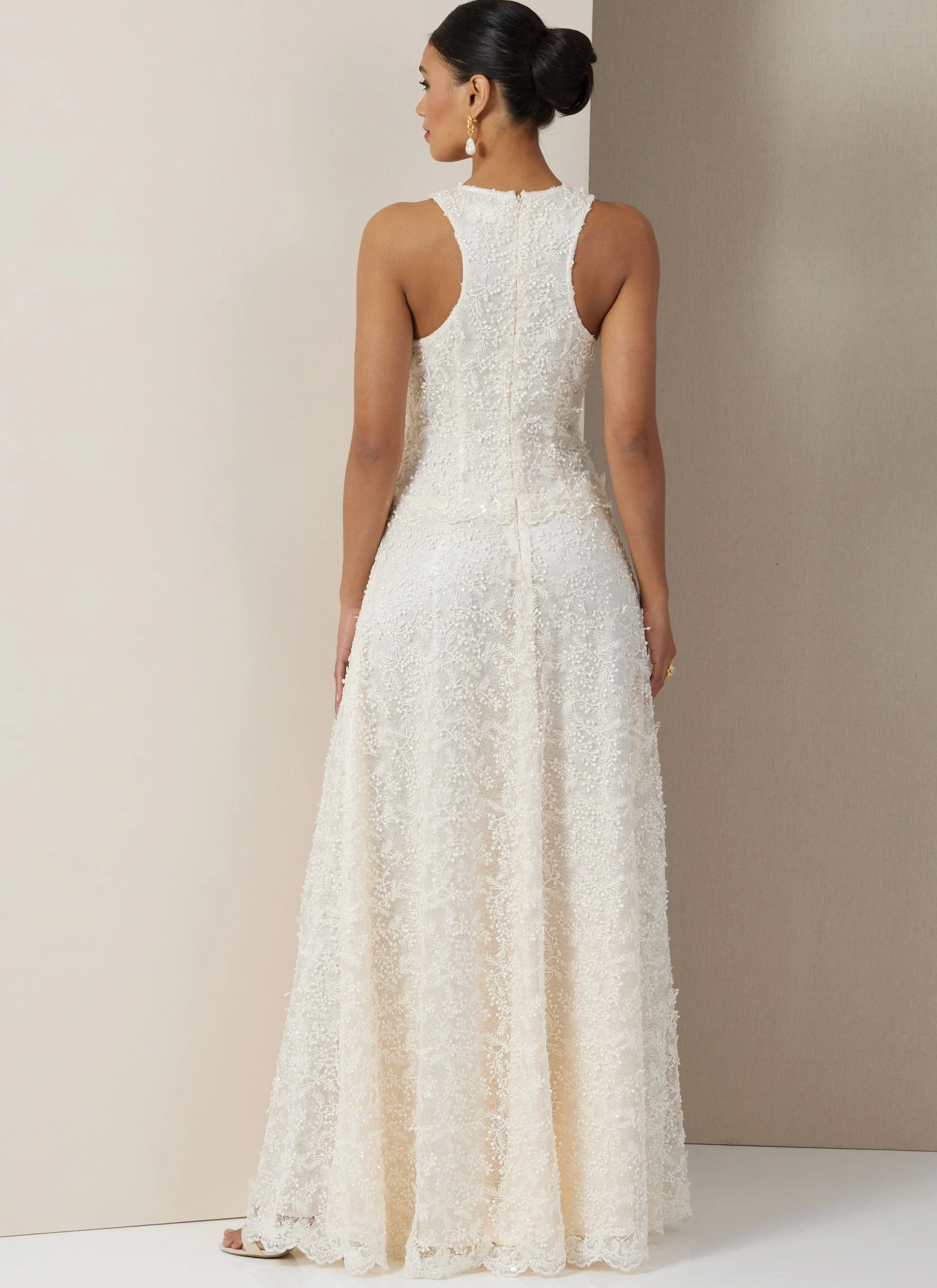 Vogue Dress & Overdress V2028 - Image 7
