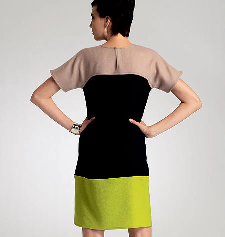Vogue Dress V8805 - Image 2