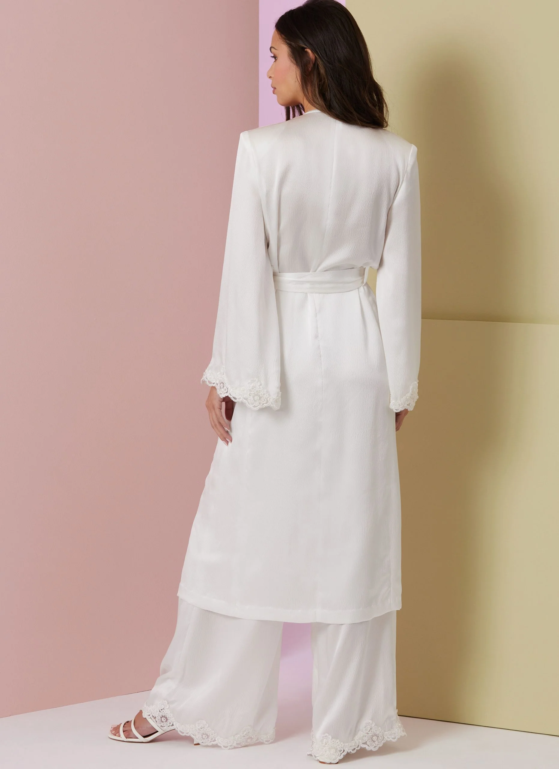 Vogue Loungewear V2020 - Image 7