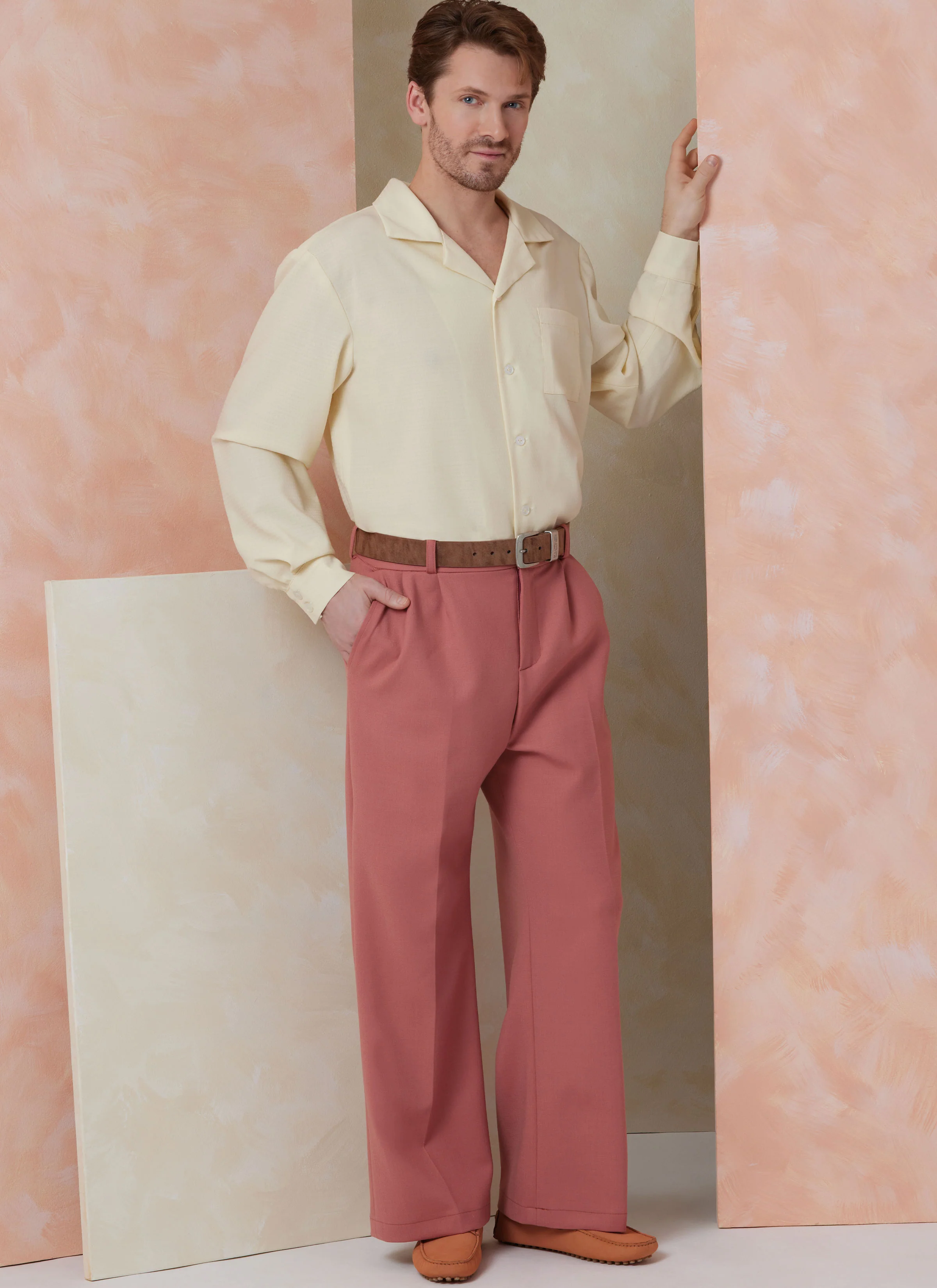 Vogue  Men's Shirt, Shorts, Trousers and Belt V2120 - Image 4