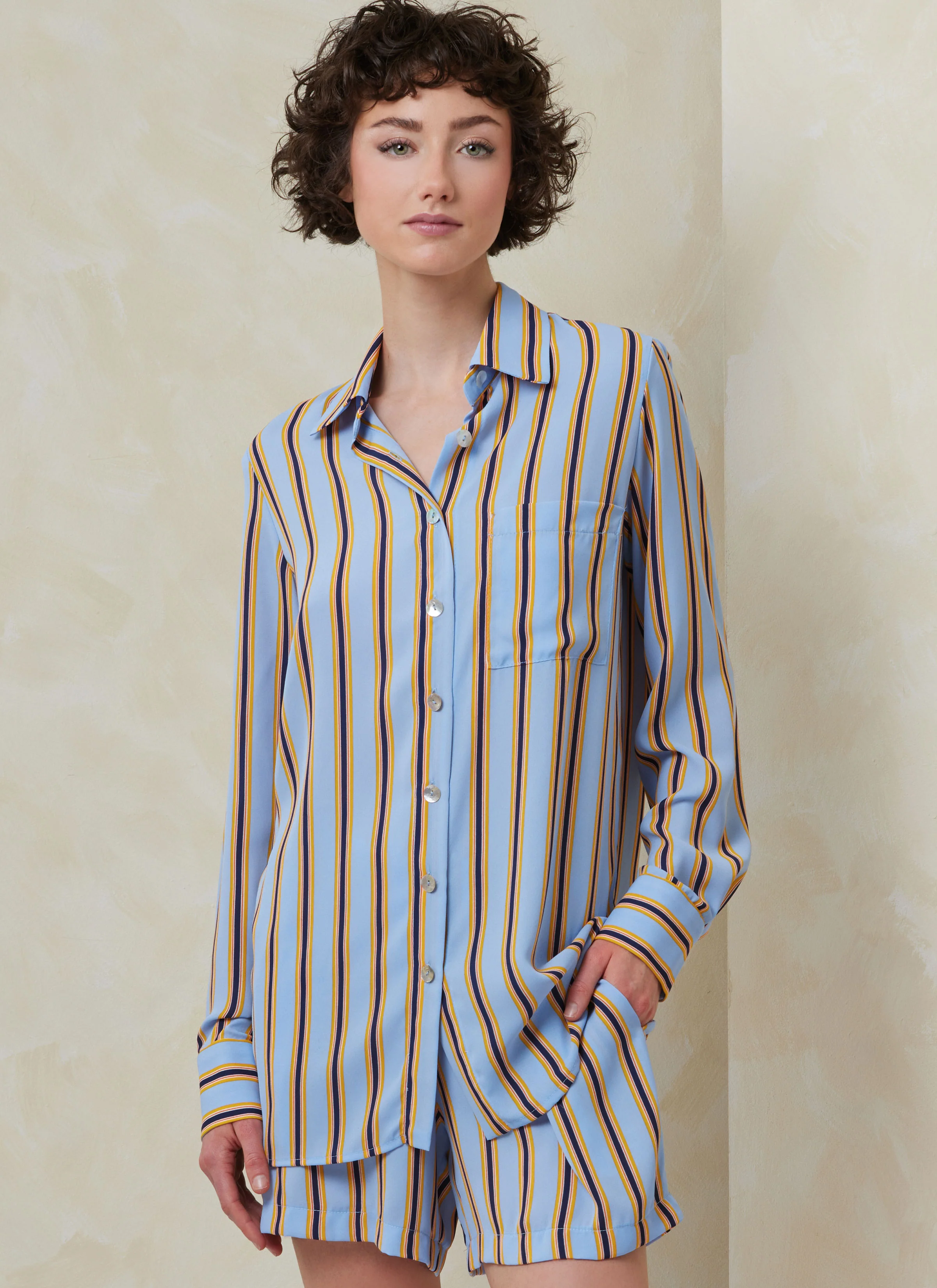 Vogue Pyjamas V2119 - Image 4