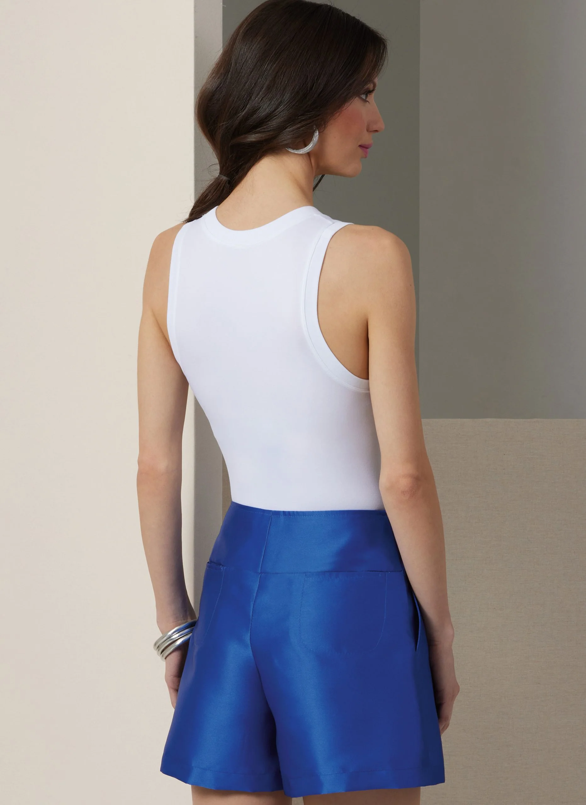 Vogue Shorts & Trousers V2034 - Image 5
