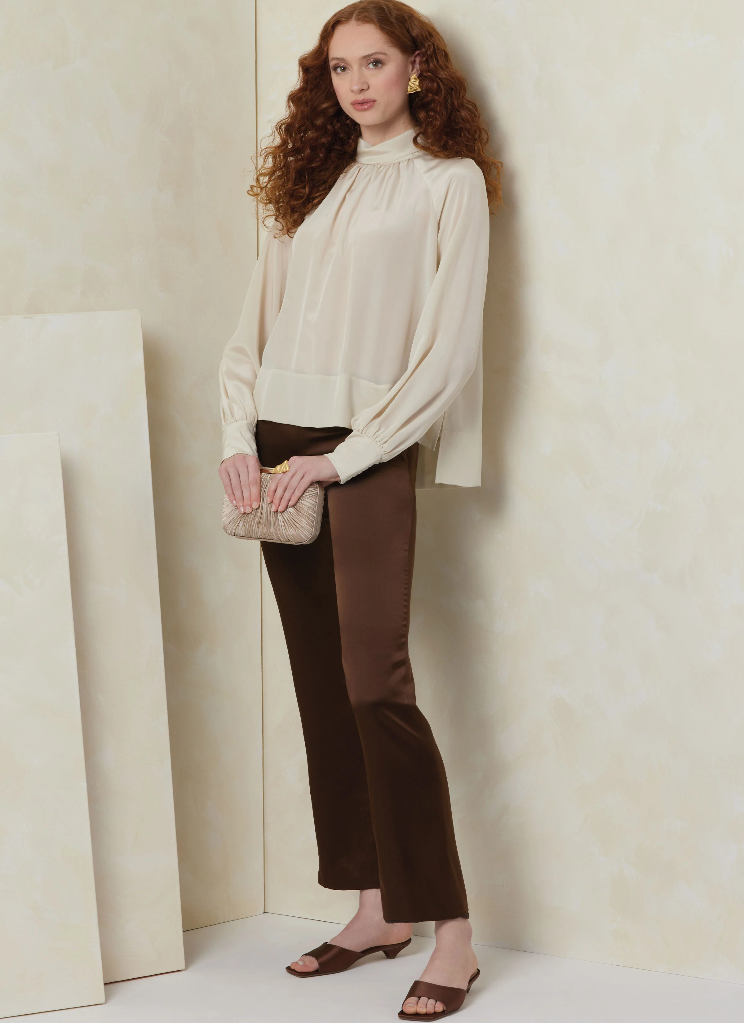Vogue Top V2090 - Image 6