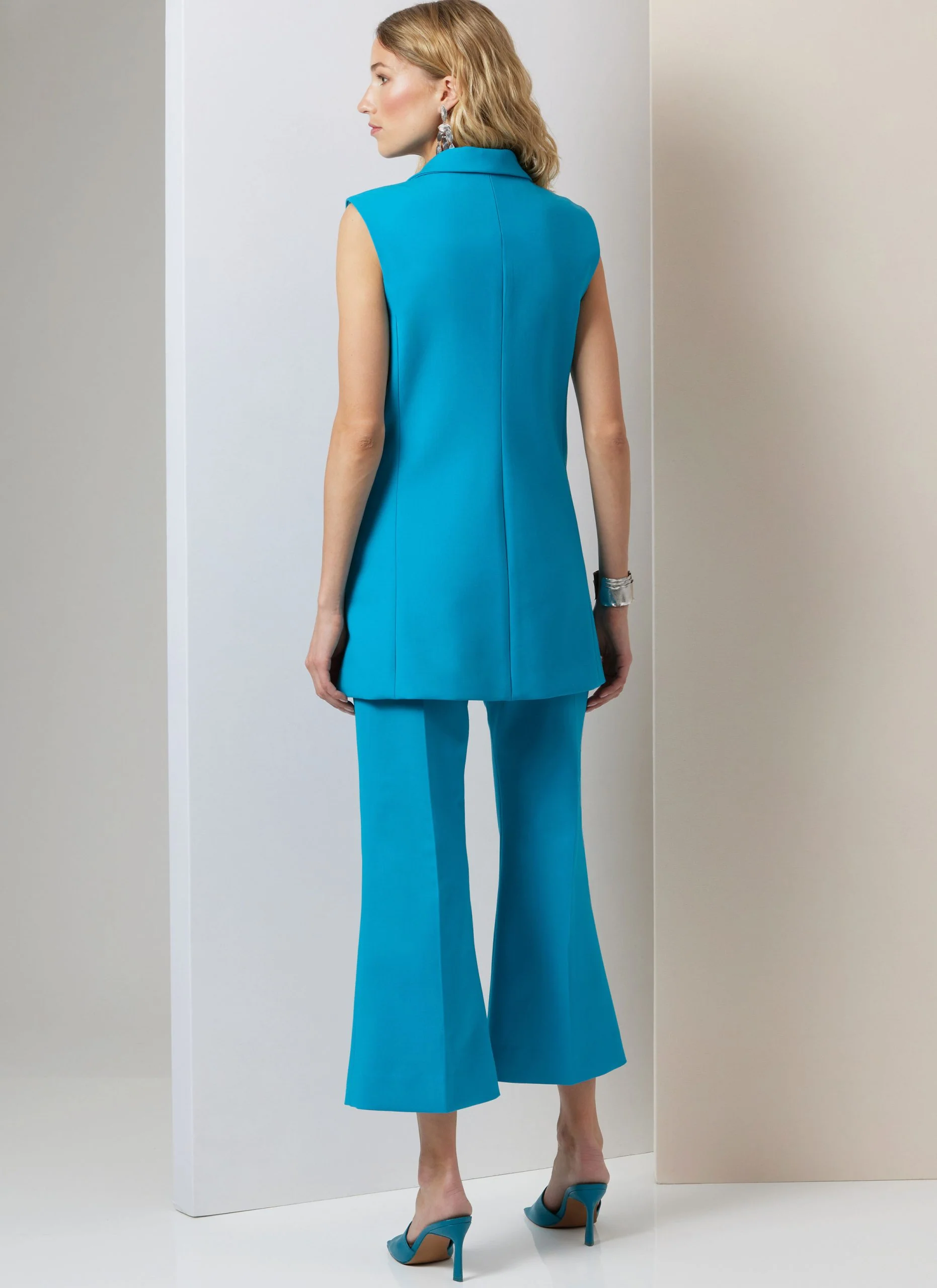 Vogue Waistcoat & Trousers V2036 - Image 7