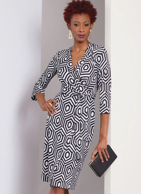 Vogue Wrap Dress V1952 - Image 3